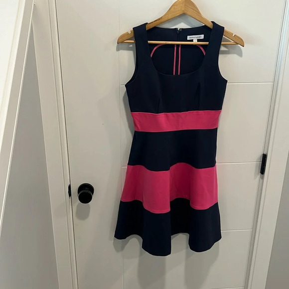 Banana Republic blue and pink dress size  4 - Picture 1 of 9